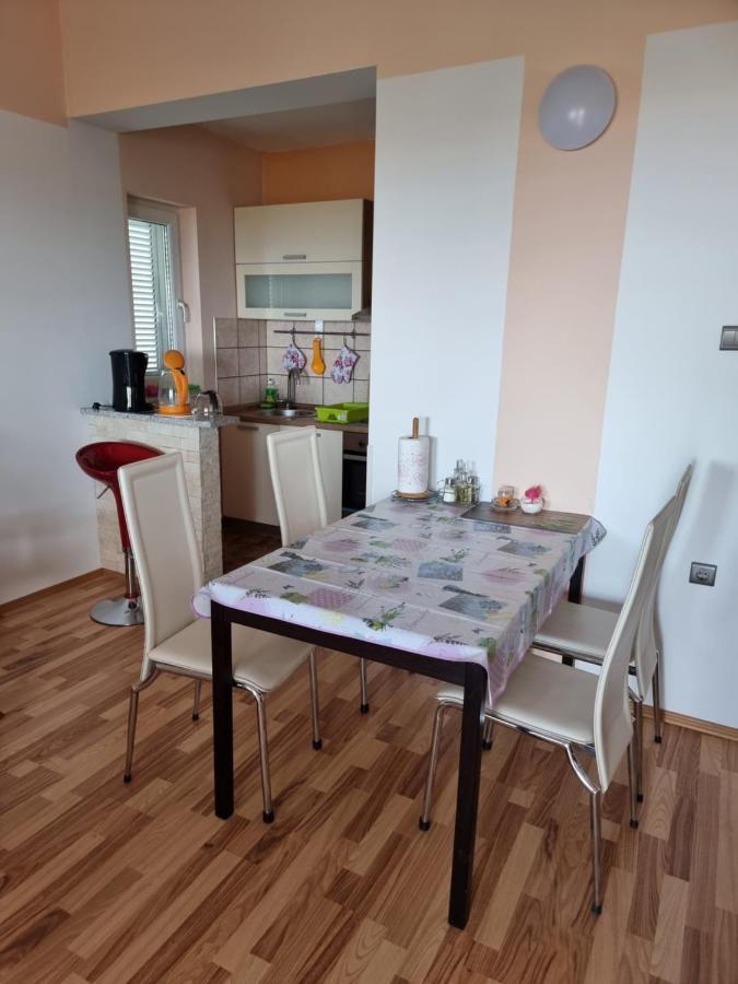Apartments Katarina ชัมรีกา ภายนอก รูปภาพ