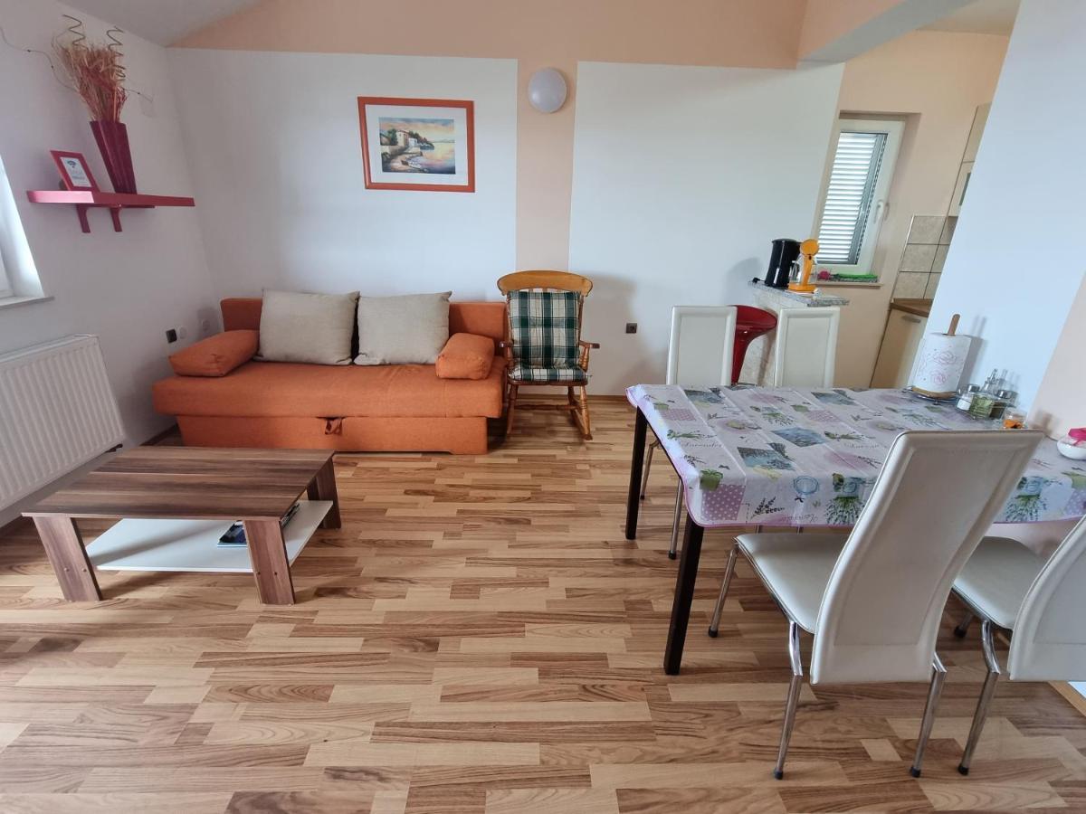 Apartments Katarina ชัมรีกา ภายนอก รูปภาพ