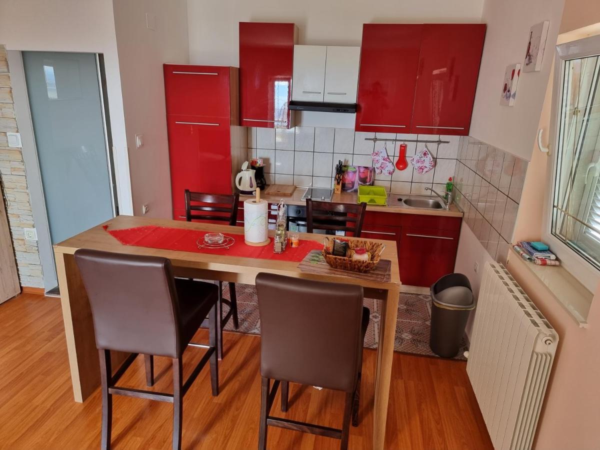 Apartments Katarina ชัมรีกา ภายนอก รูปภาพ