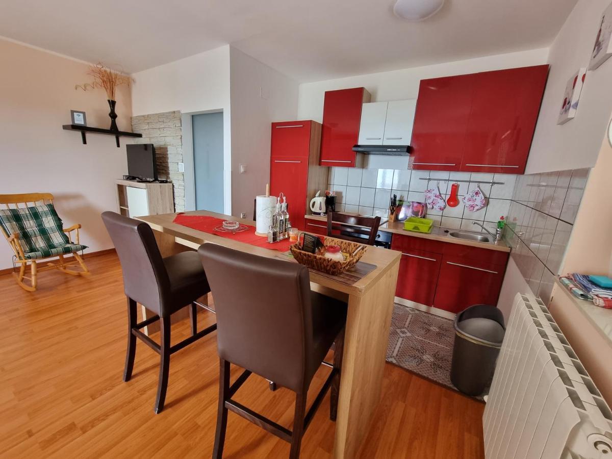 Apartments Katarina ชัมรีกา ภายนอก รูปภาพ